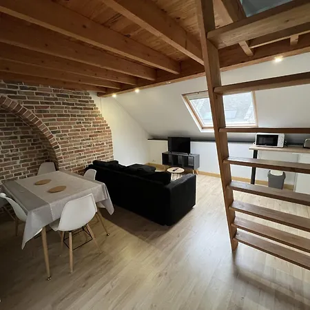 Apartment Amiens, Sous Les Toits 4-6p Amiens